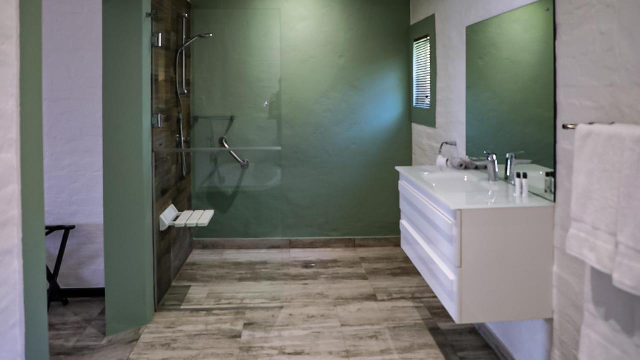 Rooiberg Wild Private Game Reserve Ladismith Extérieur photo